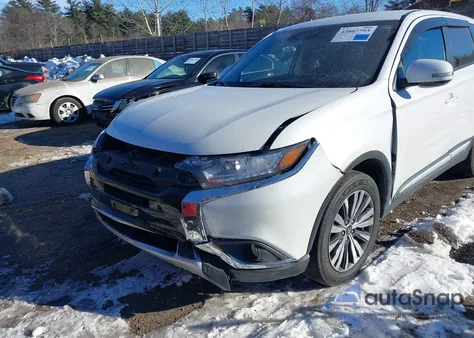 2020 Mitsubishi Outlander Se 2.4 S-Awc z USA, uszkodzony, nr VIN JA4AZ3A35LZ039973